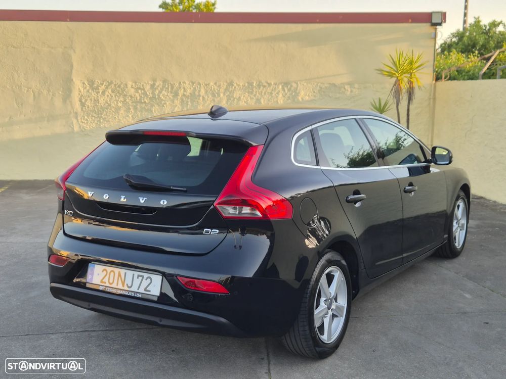 Volvo V40 1.6 D2 Eco Momentum - 16