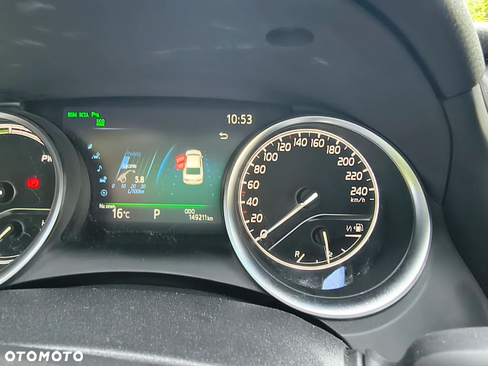 Toyota Camry 2.5 Hybrid Executive CVT - 8