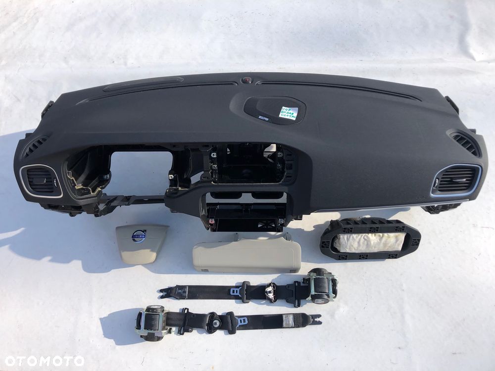 VOLVO V40 DESKA KONSOLA KOKPIT PULPIT PÓŁKA PARAPET PODUSZKI AIRBAG PASY PAS oryginał !!! OKAZJA !!! - 11