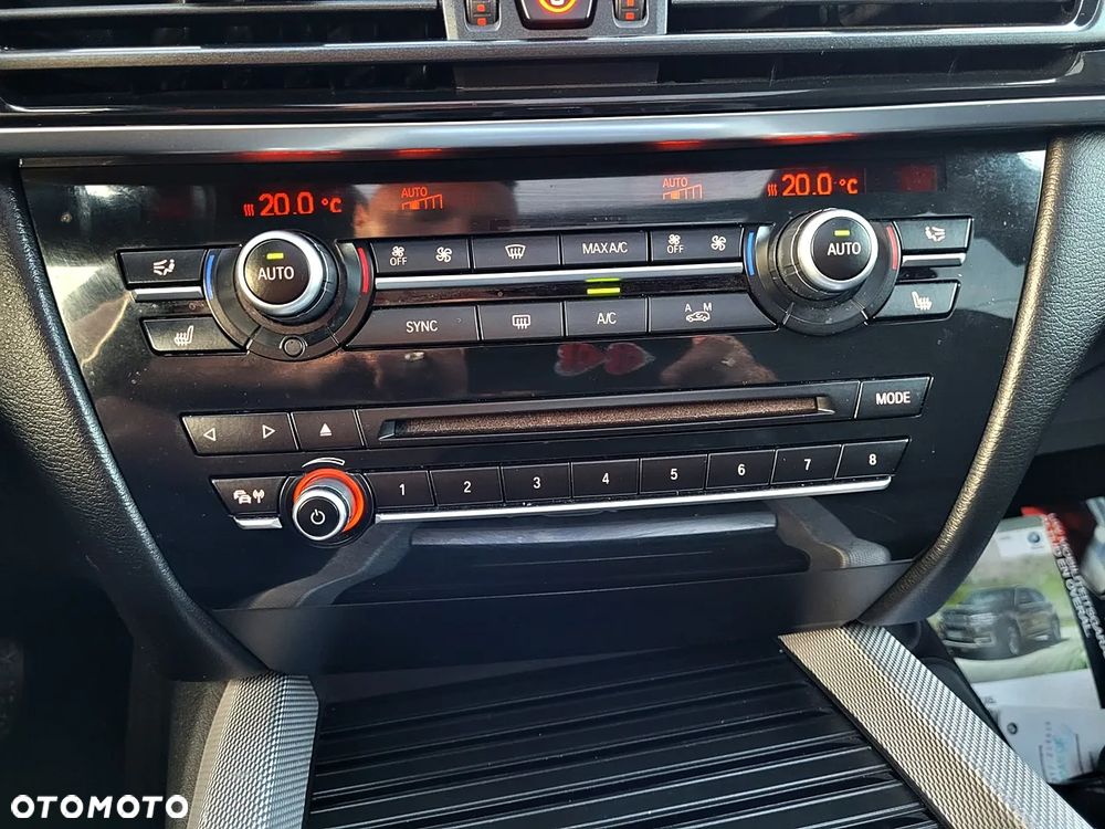 BMW X5 sDrive25d - 11