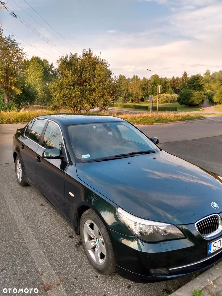 BMW Seria 5 523i - 5