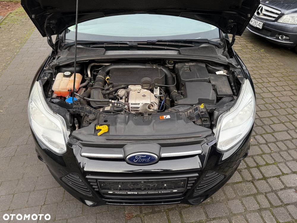 Ford Focus 1.0 EcoBoost Start-Stopp-System Champions Edition - 34