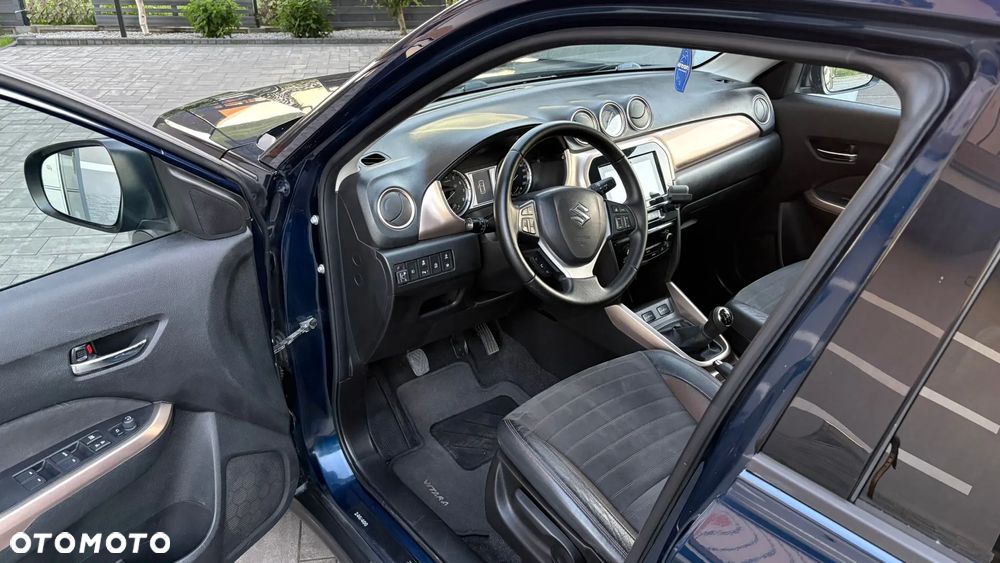 Suzuki Vitara 1.6 Premium 2WD - 20