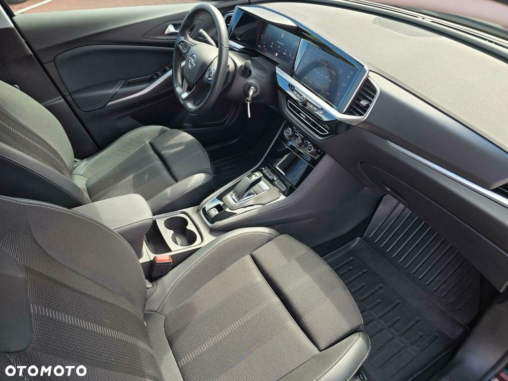 Opel Grandland 1.2 T Business Elegance S&S - 15