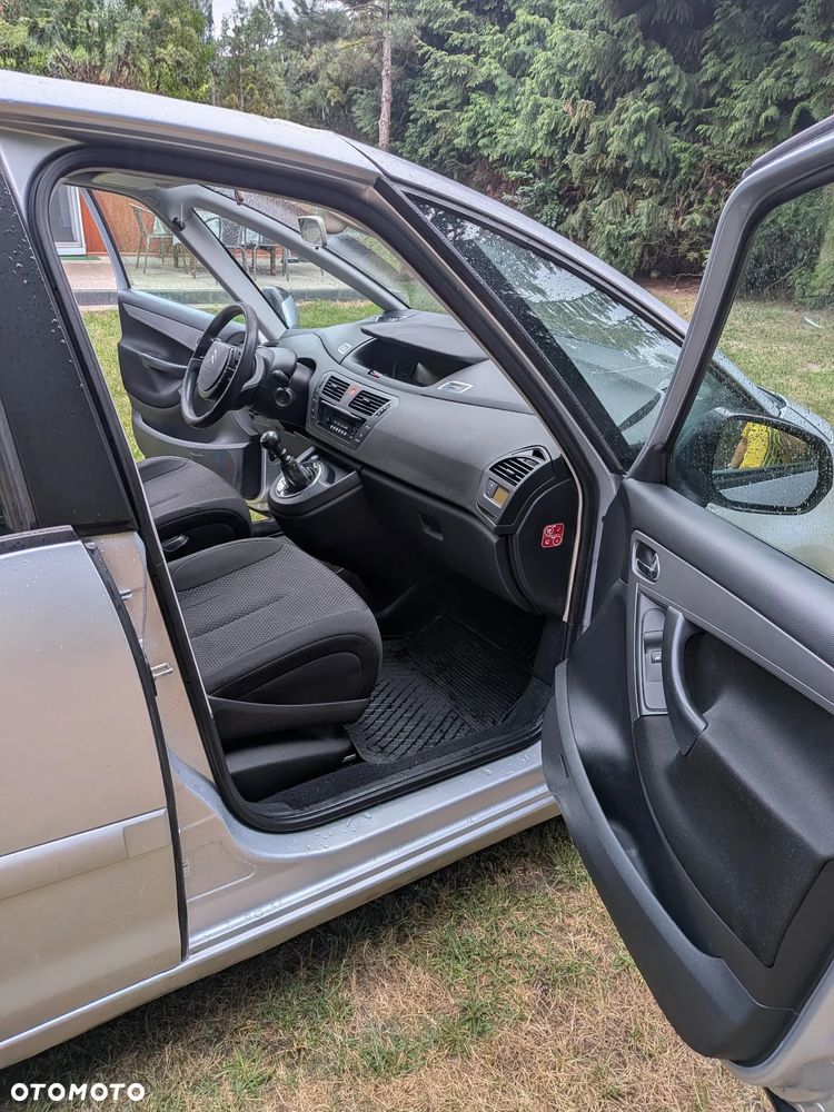 Citroën C4 Picasso 1.6 HDi Attraction - 11