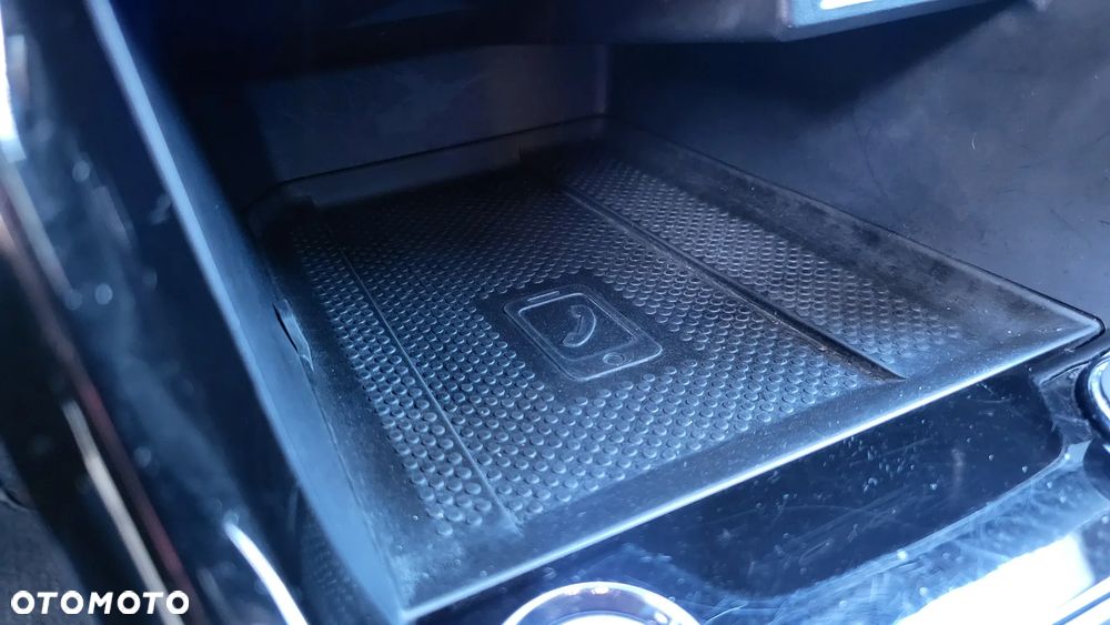 Volkswagen T-Cross 1.0 TSI Style DSG - 29