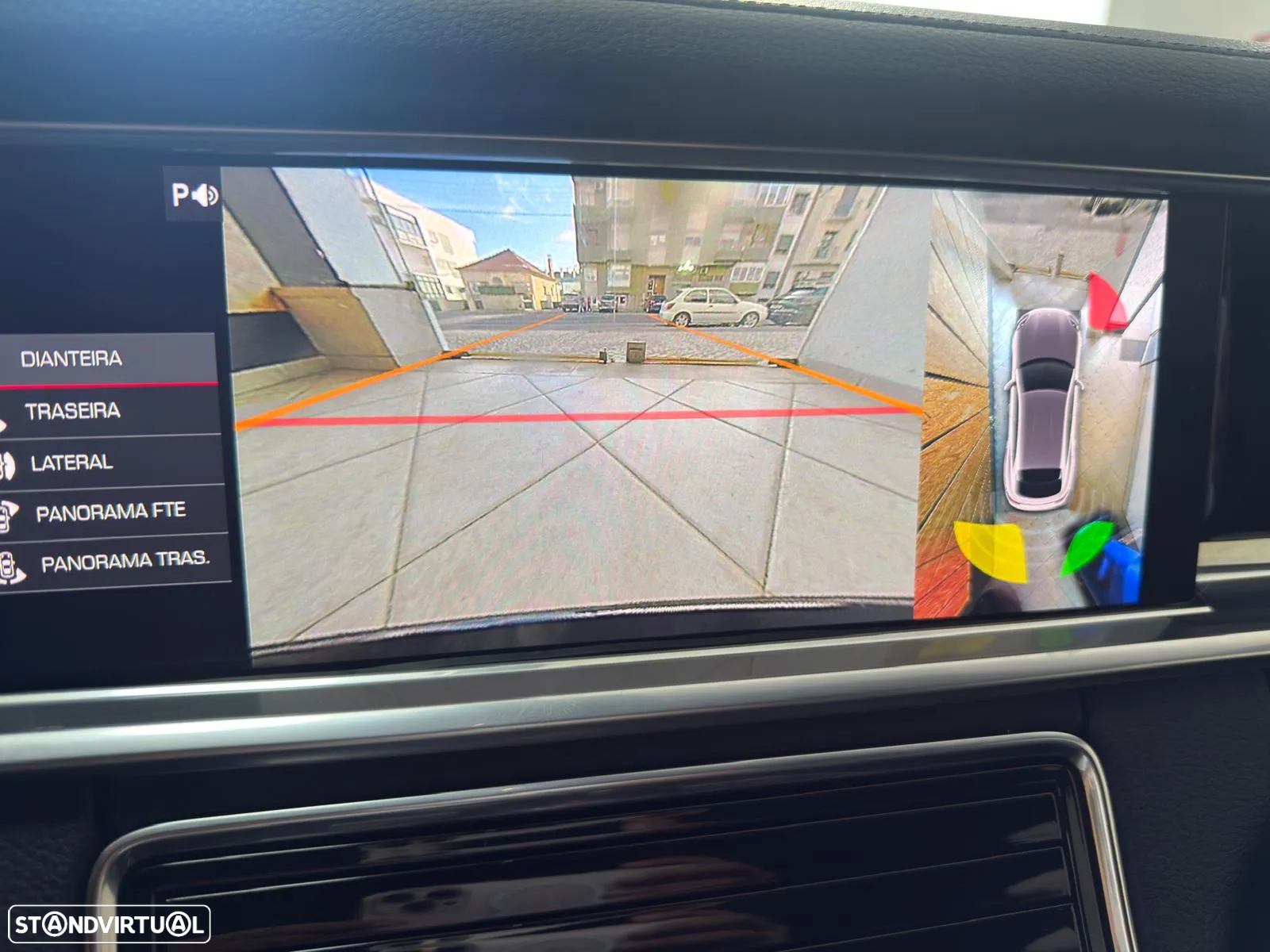 Porsche Panamera Sport Turismo 4 E-Hybrid - 36
