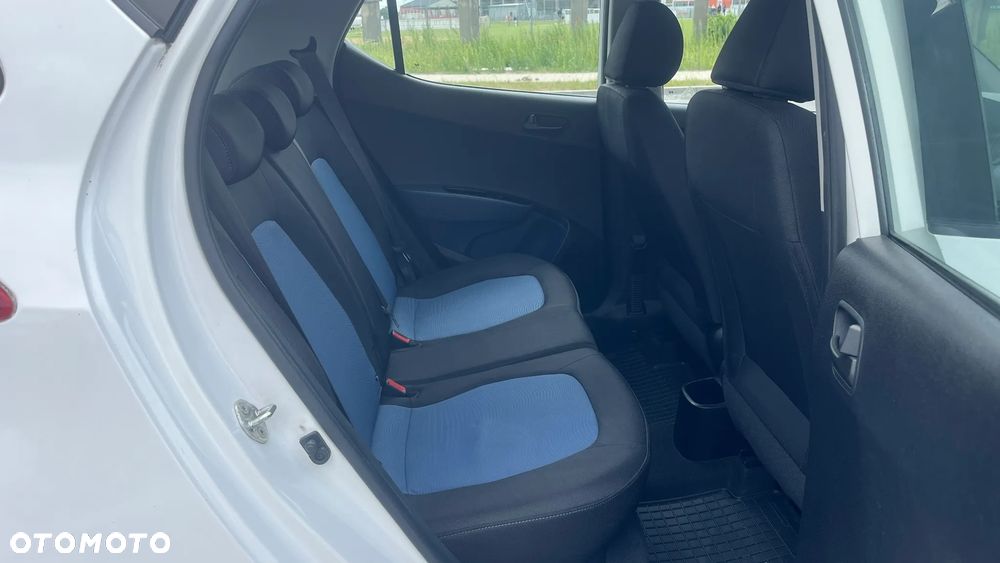 Hyundai i10 1.0 blue Style - 21