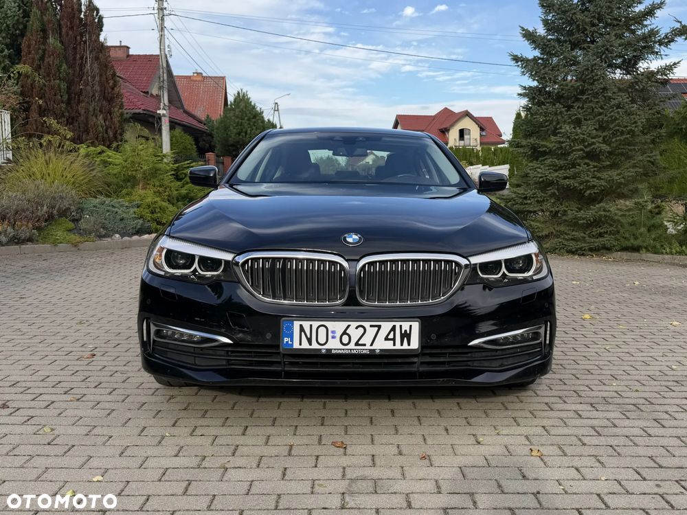BMW Seria 5 518d Luxury Line - 3