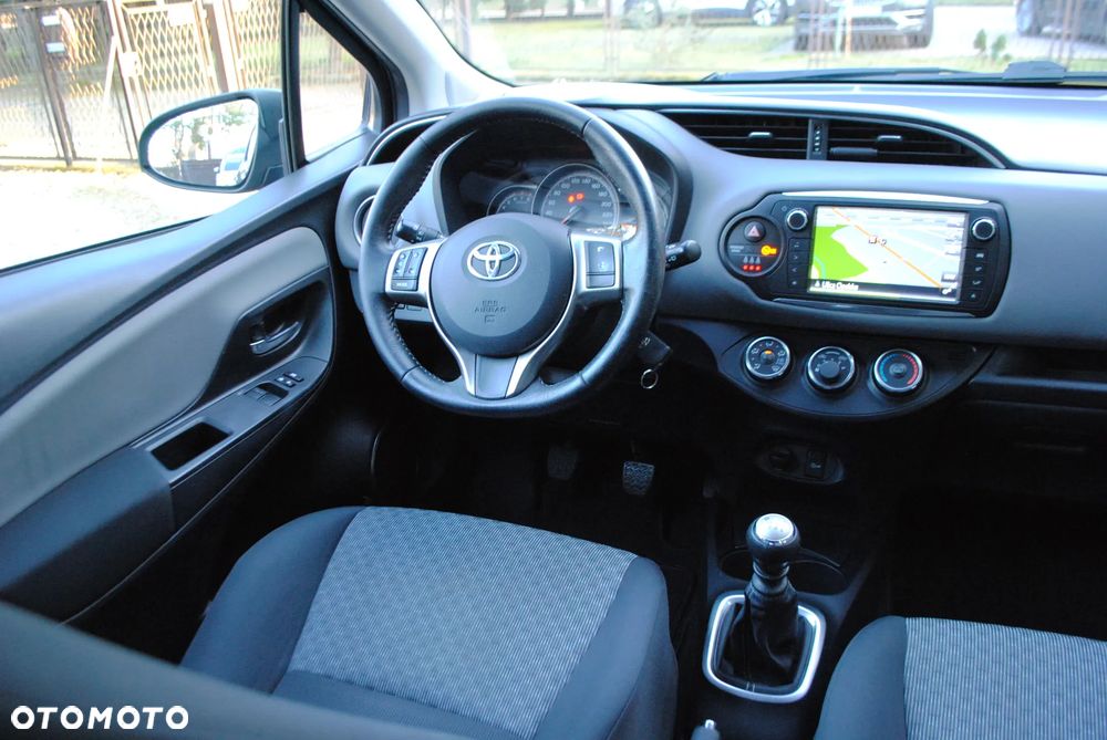 Toyota Yaris 1.33 VVT-i Comfort - 10