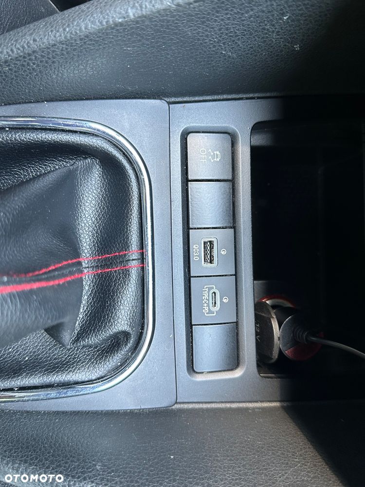 Volkswagen Golf 2.0 TSI GTI - 31