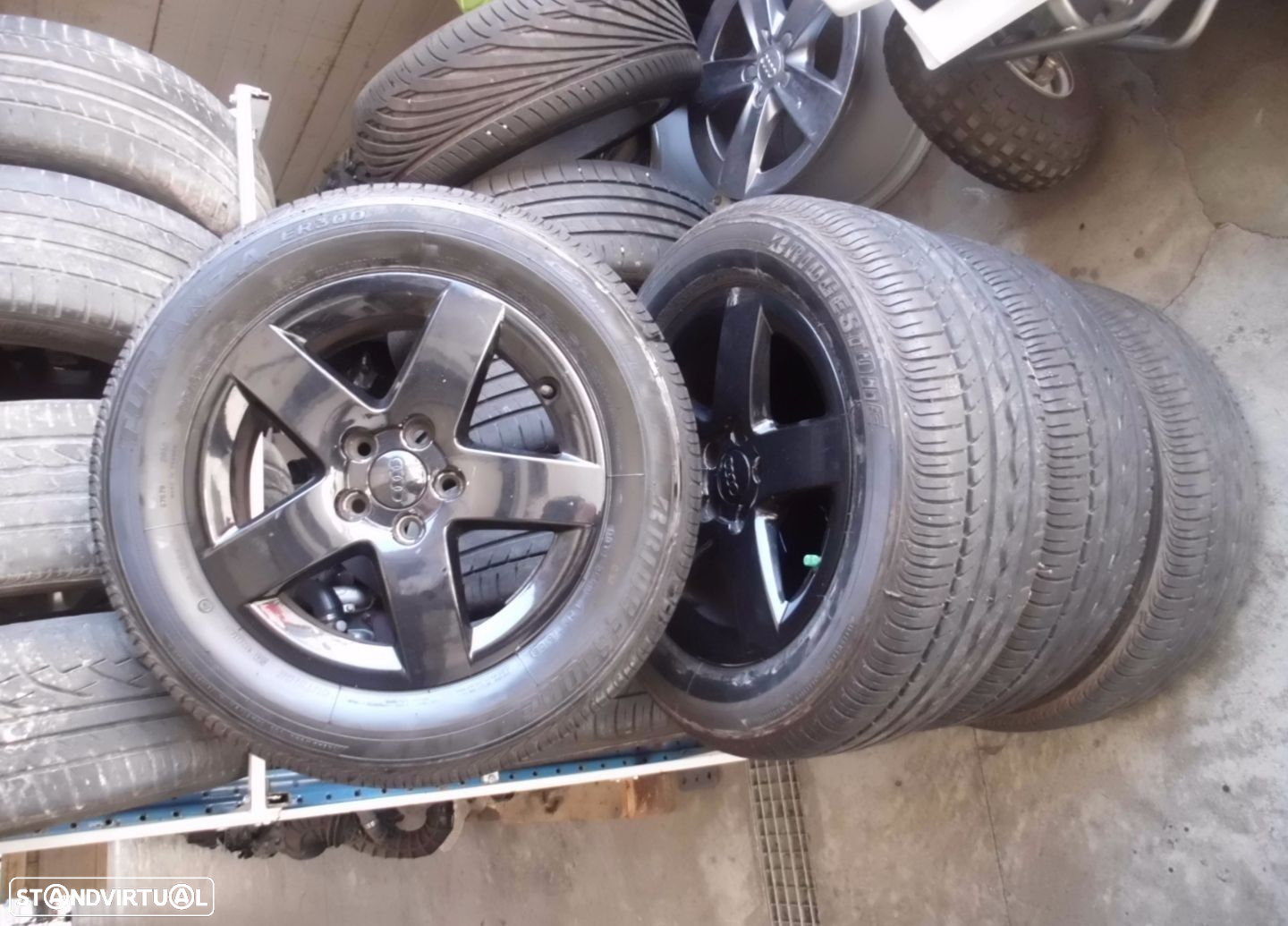 Pneus Bridgestone 205/60/R15 - 4