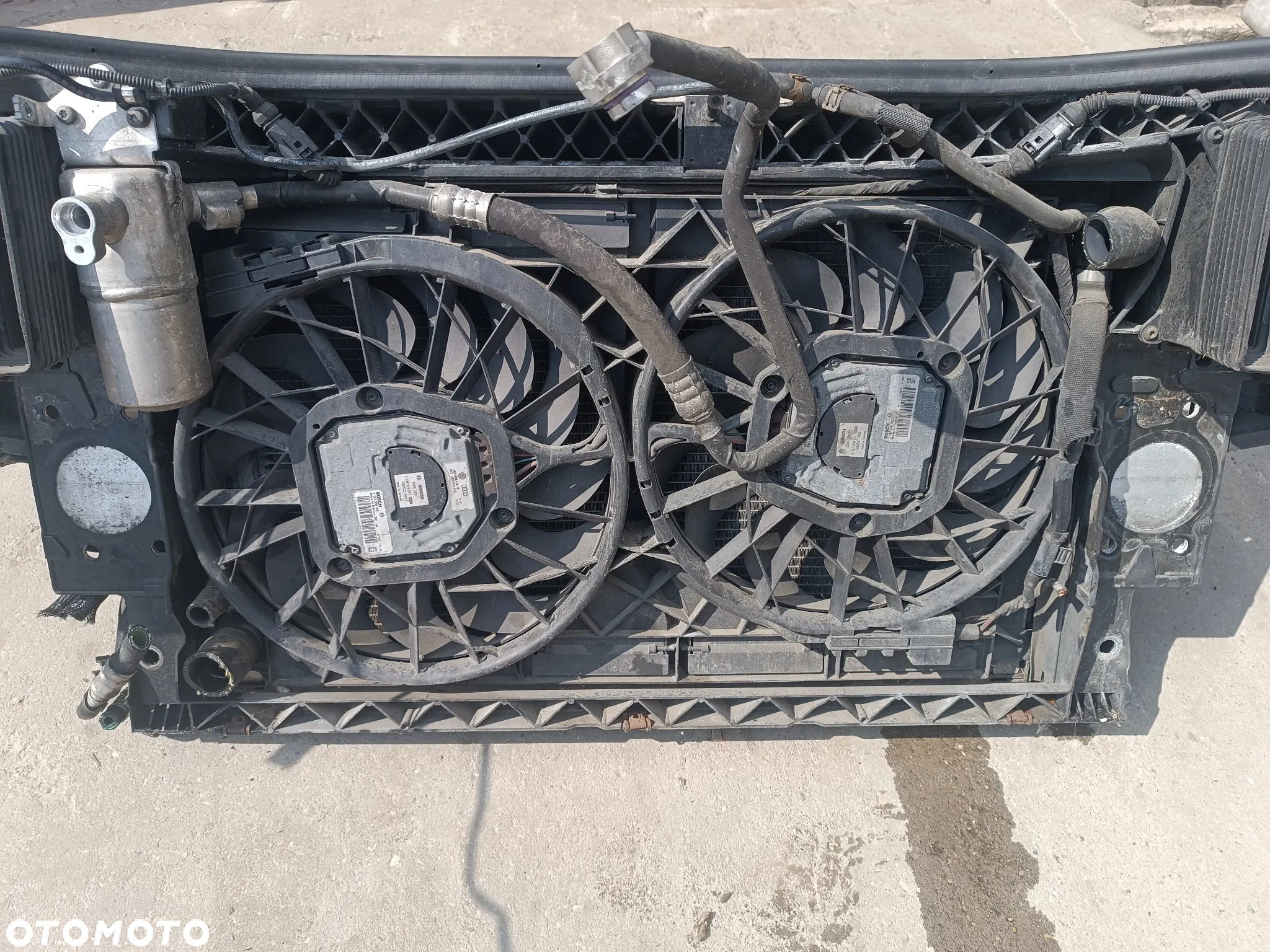 PAS PRZEDNI KOMPLETNY WENTYLATOR CHŁODNICE BELKA AUDI A8 D3 LIFT 4.2 TDI - 9