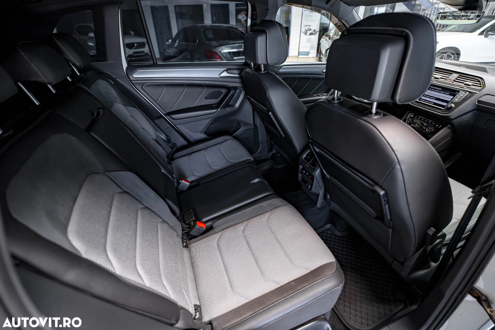 Volkswagen Tiguan 2.0 TDI DSG 4Mot Highline - 19