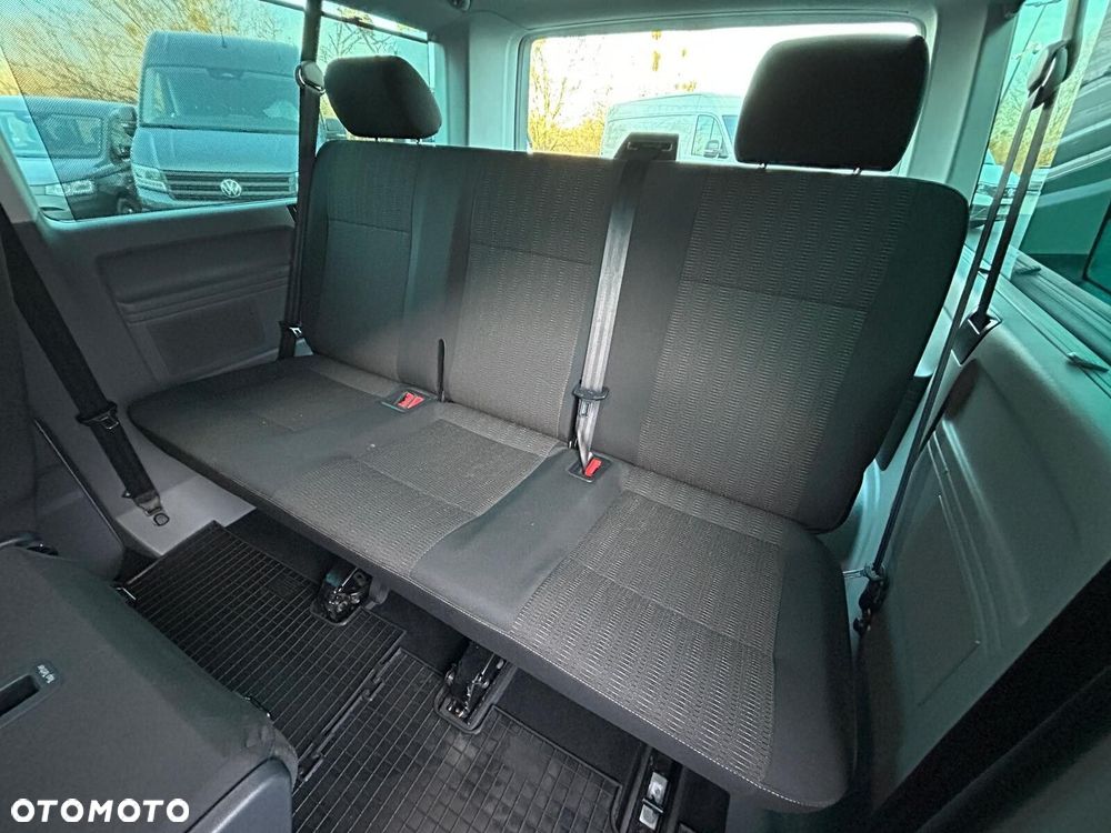 Volkswagen Caravelle 2.0 TDI L2 Comfortline 4Motion DSG - 10