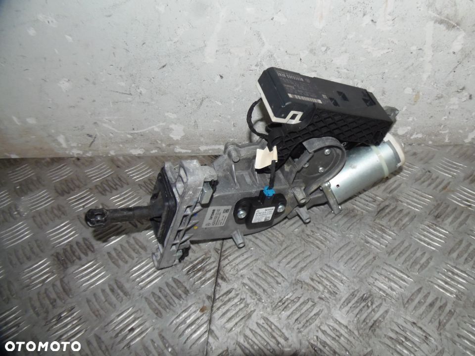 MECHANIZM KLAPY BAGAŻNIKA TYŁ MERCEDES W204 KOMBI - 4