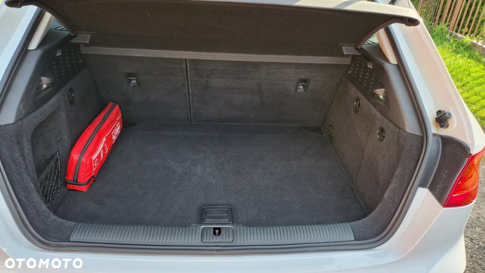 Audi A3 1.4 TFSI cylinder on demand S line Sportpaket - 15