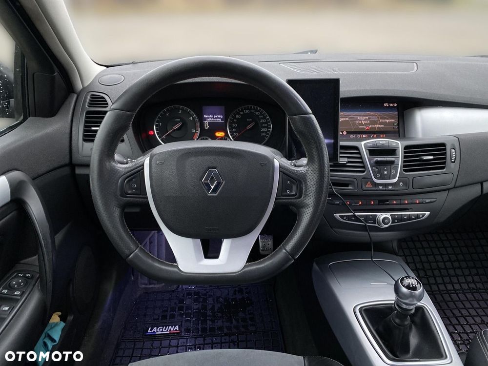 Renault Laguna 2.0 DCi GT 4WS - 17