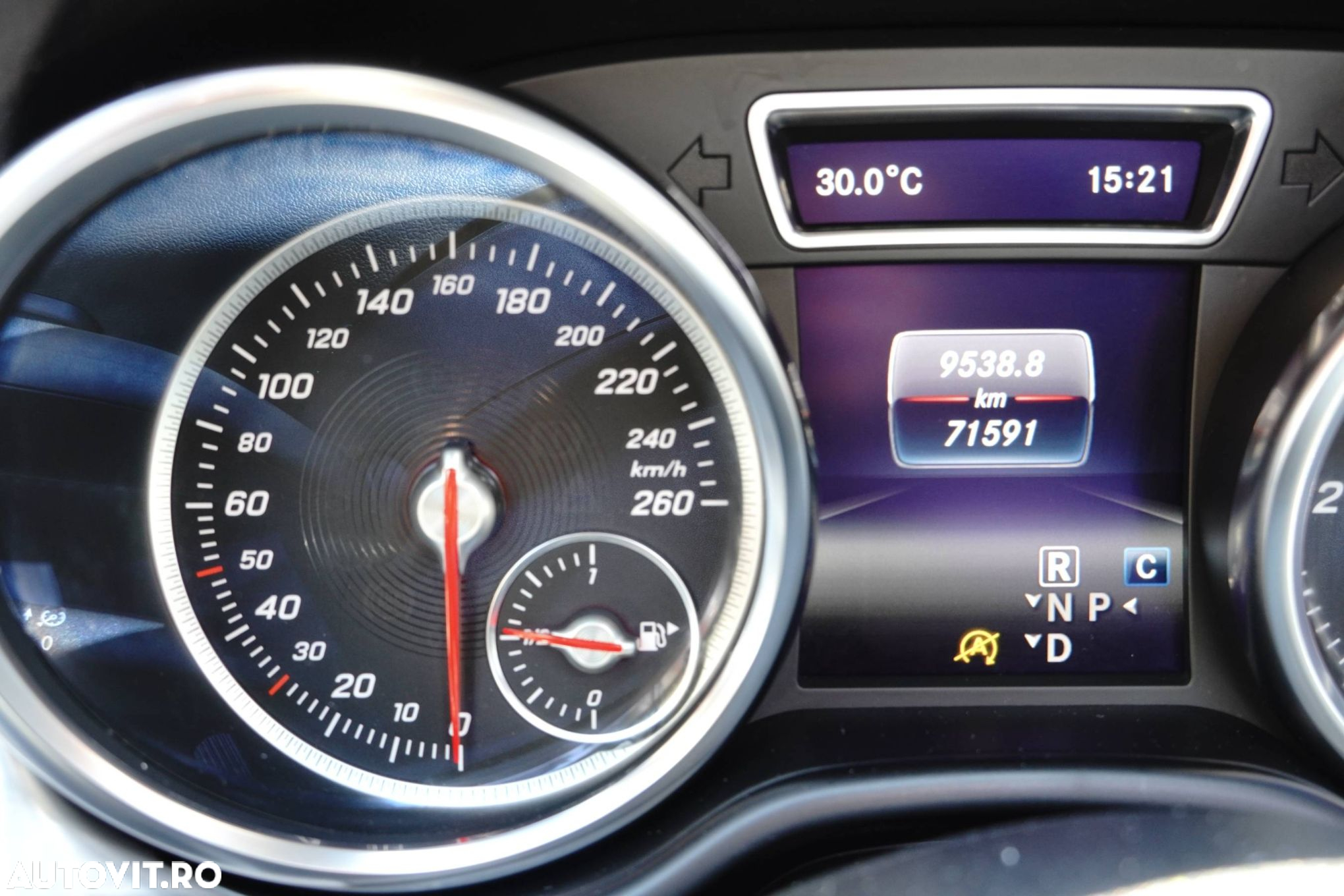 Mercedes-Benz GLE - 13