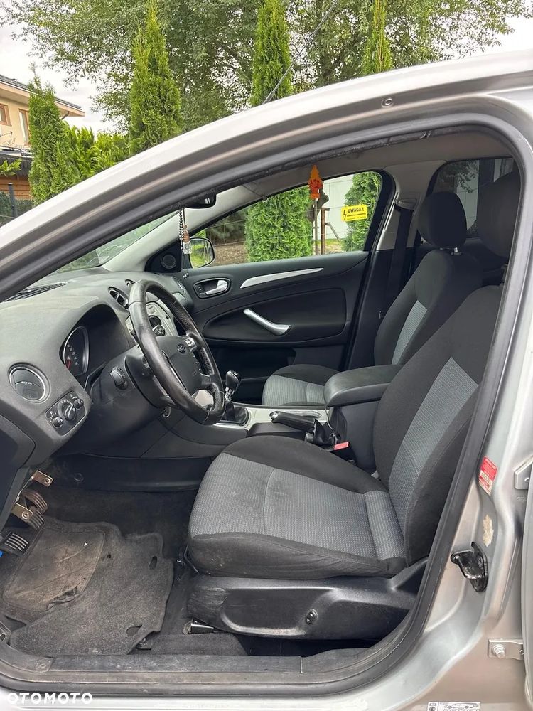 Ford Mondeo 1.8 TDCi Titanium - 35