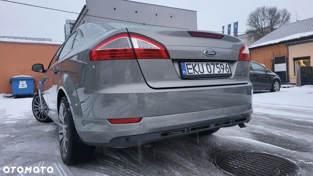Ford Mondeo 2.5 Black Magic - 4