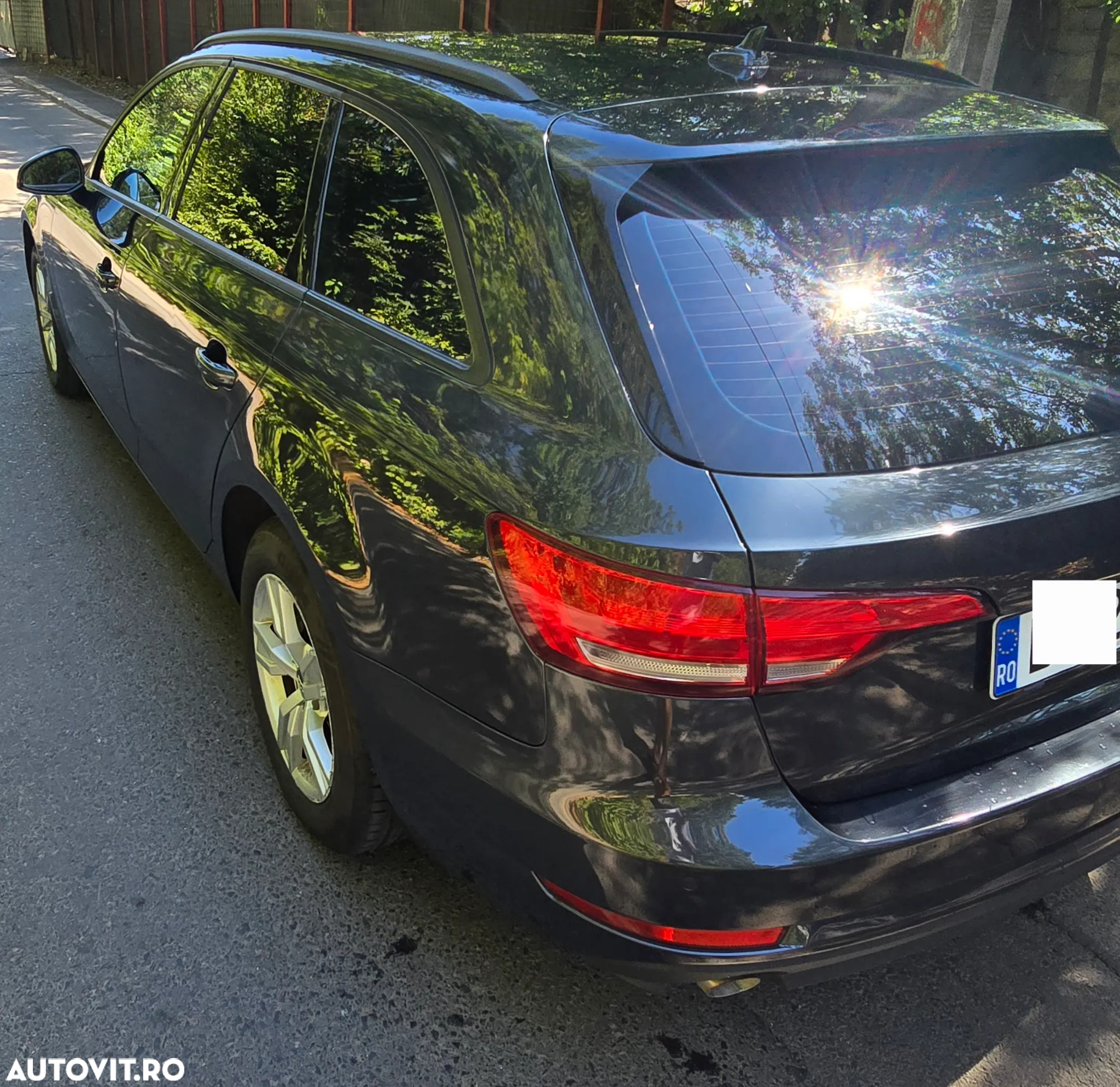 Audi A4 Avant 2.0 TDI S tronic - 4