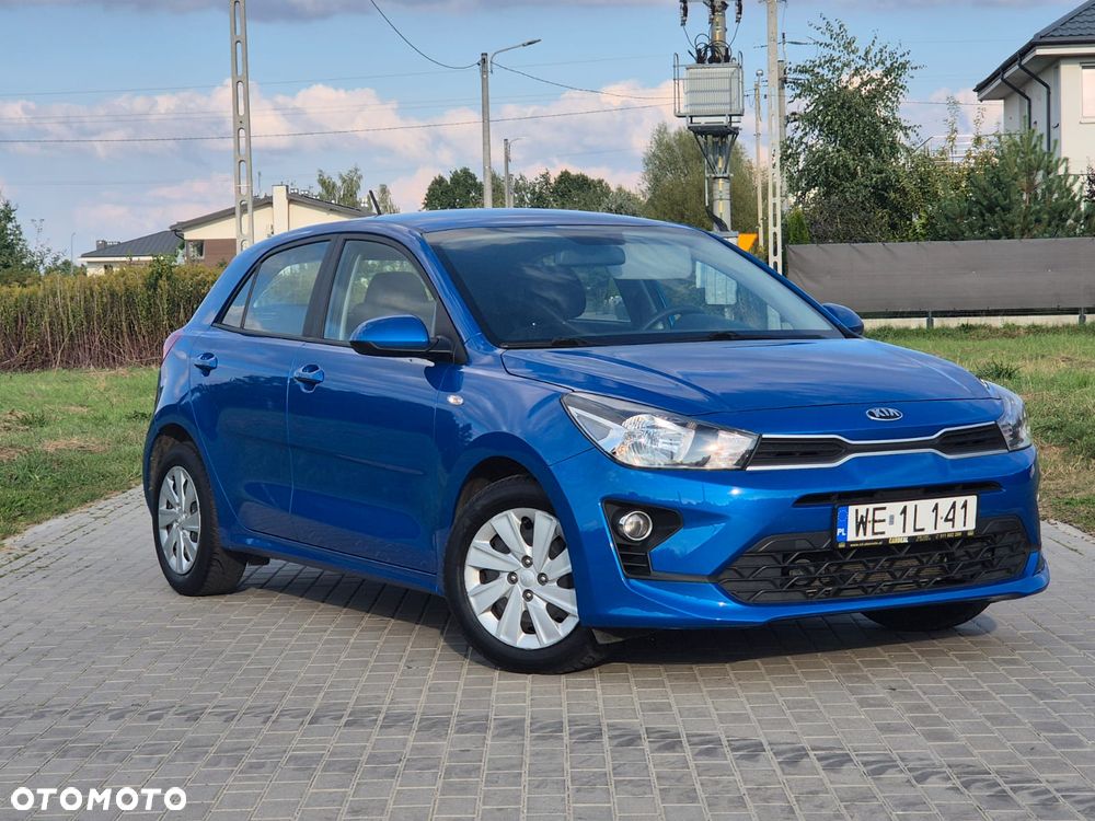 Kia Rio 1.2 L - 23