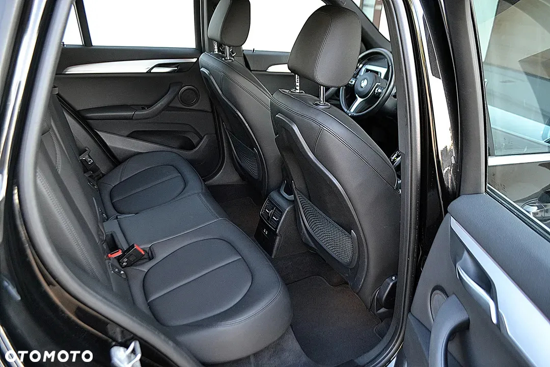 BMW X1 sDrive18d M Sport sport - 19