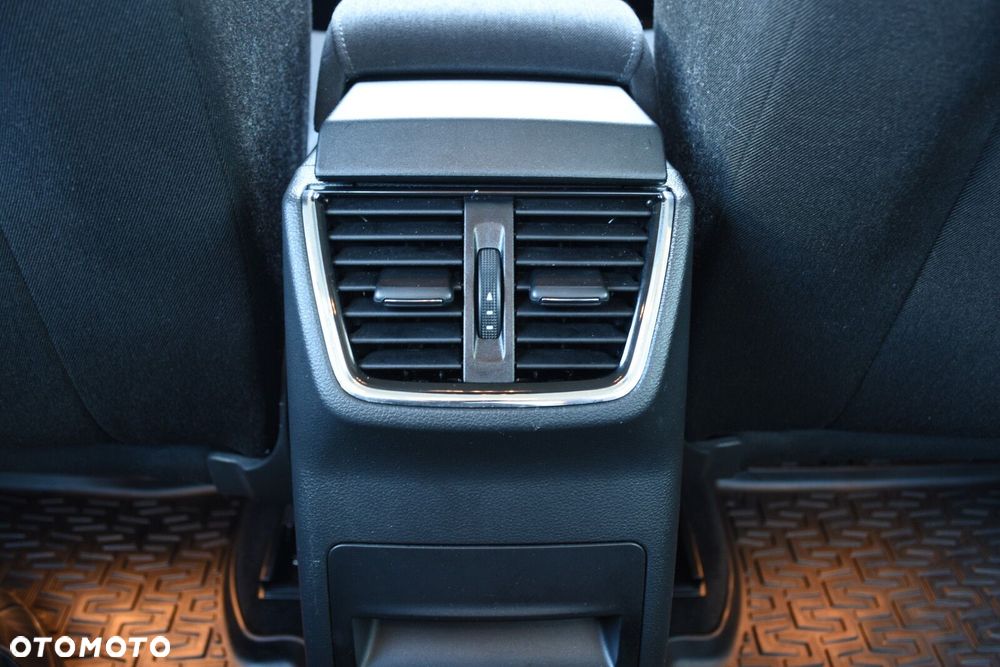 Skoda Octavia 1.4 TSI Ambition - 31