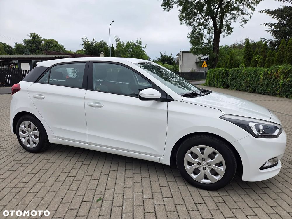 Hyundai i20 1.4 CRDi Premium - 6