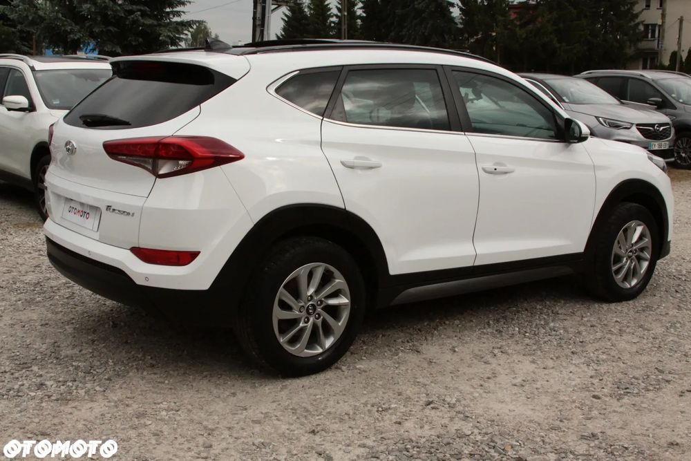 Hyundai Tucson blue 1.7 CRDi 2WD Advantage - 6
