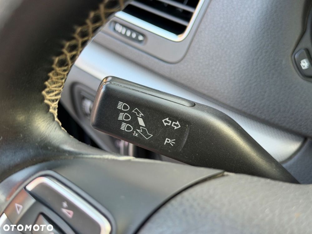 Volkswagen Sharan - 17