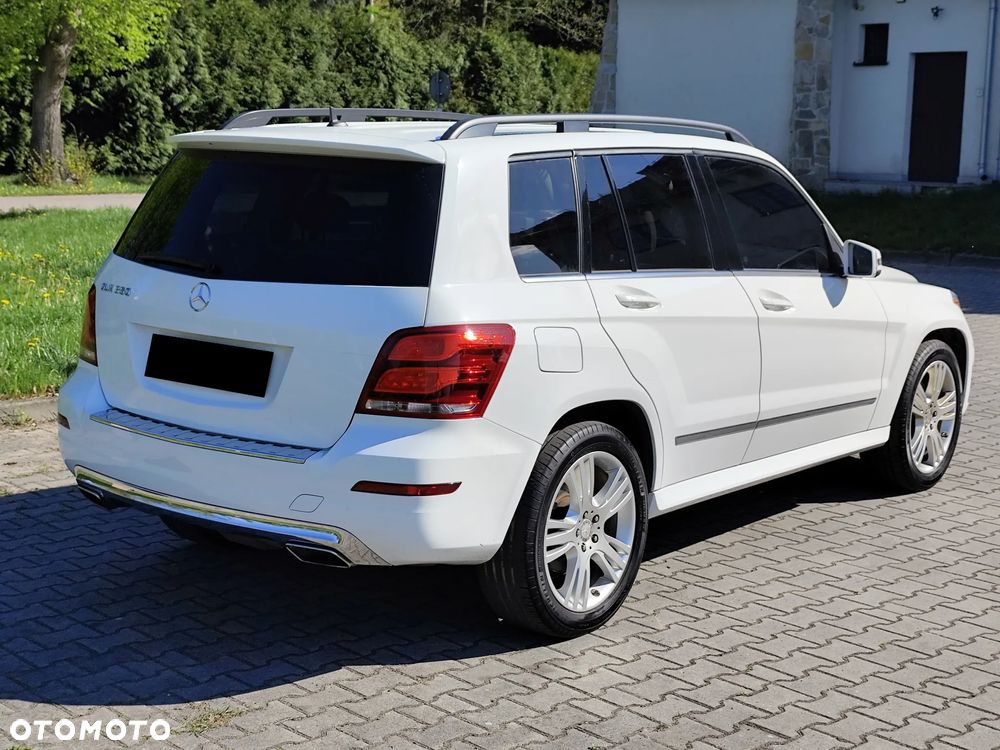 Mercedes-Benz GLK 350 4Matic (BlueEFFICIENCY) 7G-TRONIC - 2