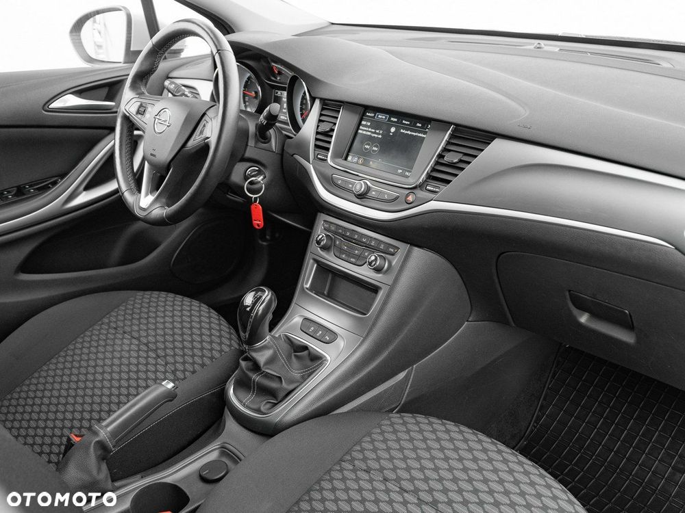 Opel Astra V 1.2 T Edition S&S - 32