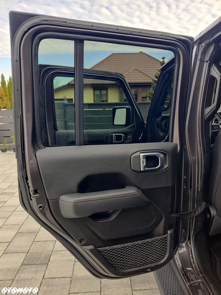 Jeep Wrangler 2.0 T-GDI Hardtop AWD Automatik Sahara - 17