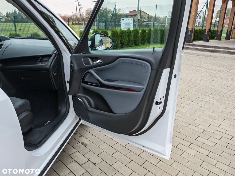Opel Zafira 2.0 CDTI Cosmo - 25