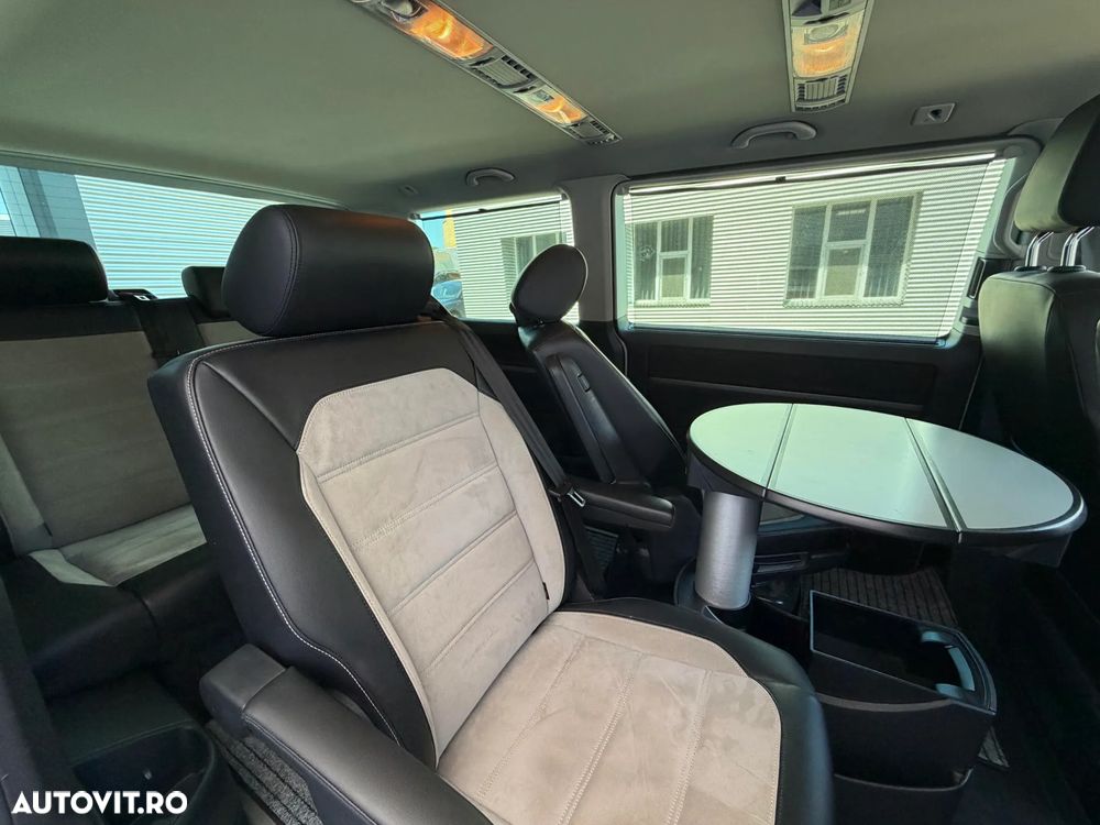 Volkswagen Multivan - 12