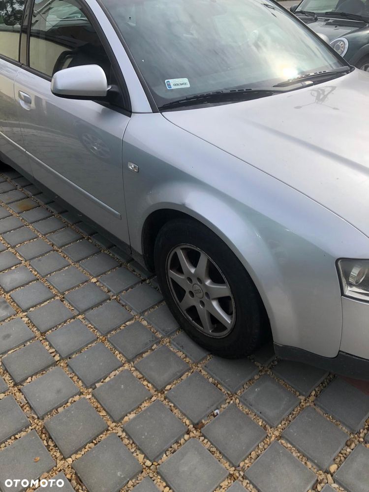 Audi A4 Limousine 1.8T - 4