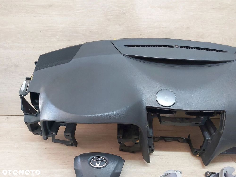 TOYOTA Camry VI XV40 Deska poduszka pasażera kierowcy pas air bag 06-11r - 3