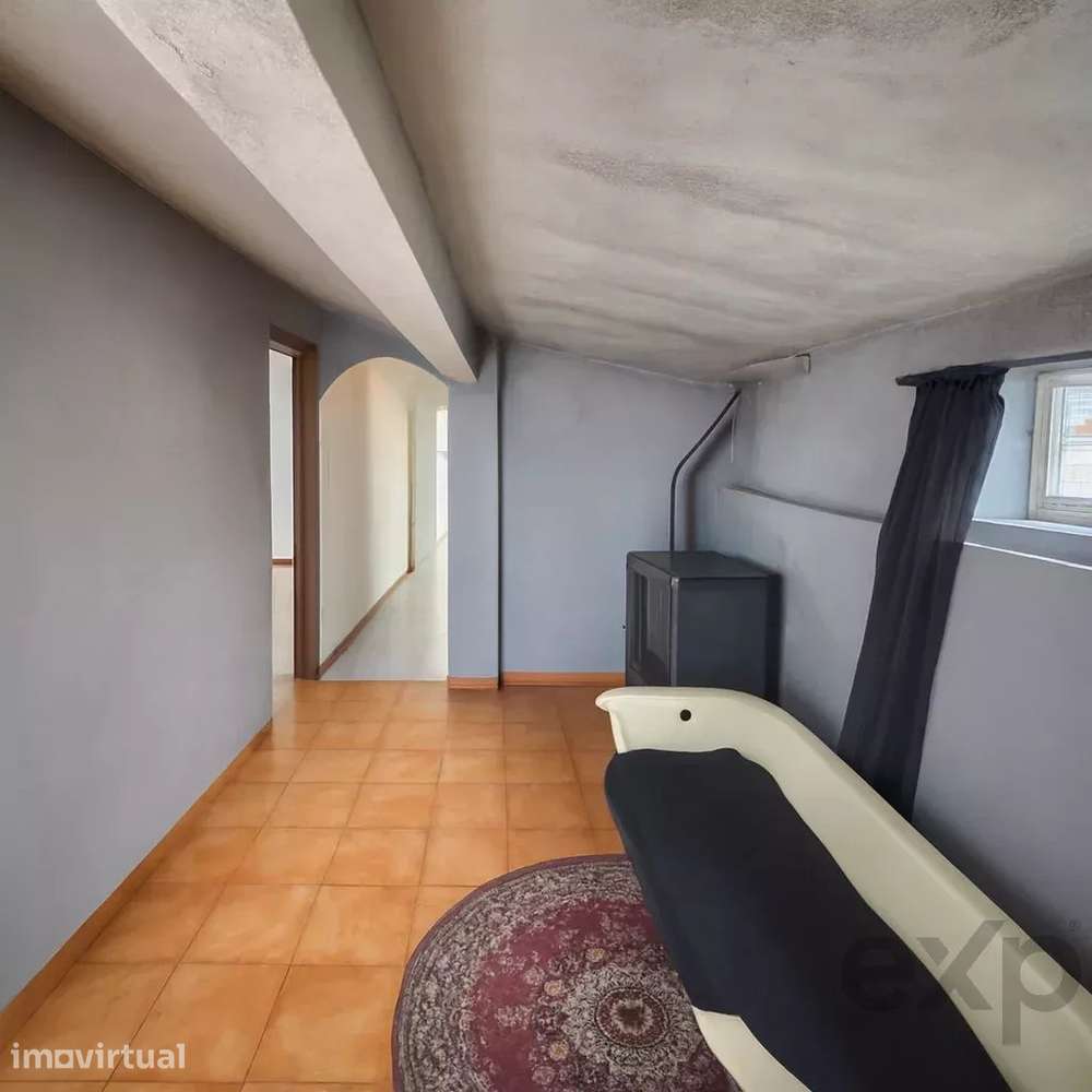 Cacém - Moradia Histórica Exclusiva para Renovação – Agualva-Cacém, Po - Grande imagem: 3/25