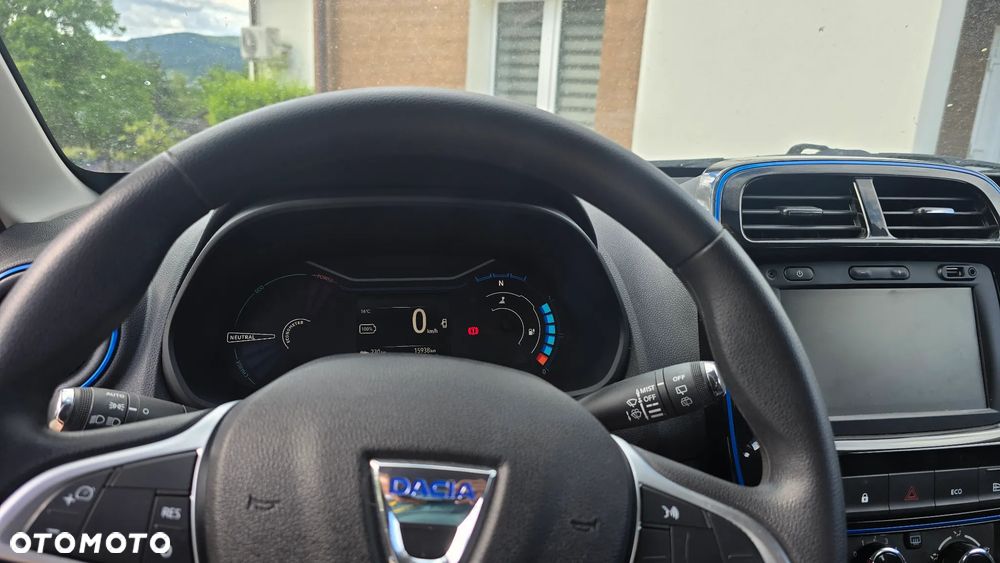 Dacia Spring - 12