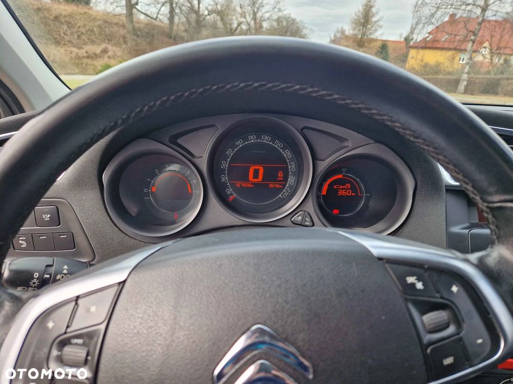 Citroën C4 VTi 120 Attraction - 6