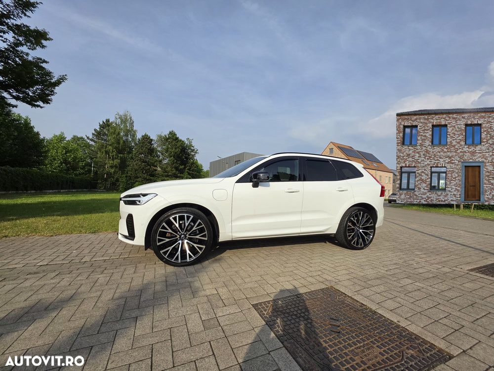 Volvo XC 60 T6 AWD Ultra Black Edition - 1