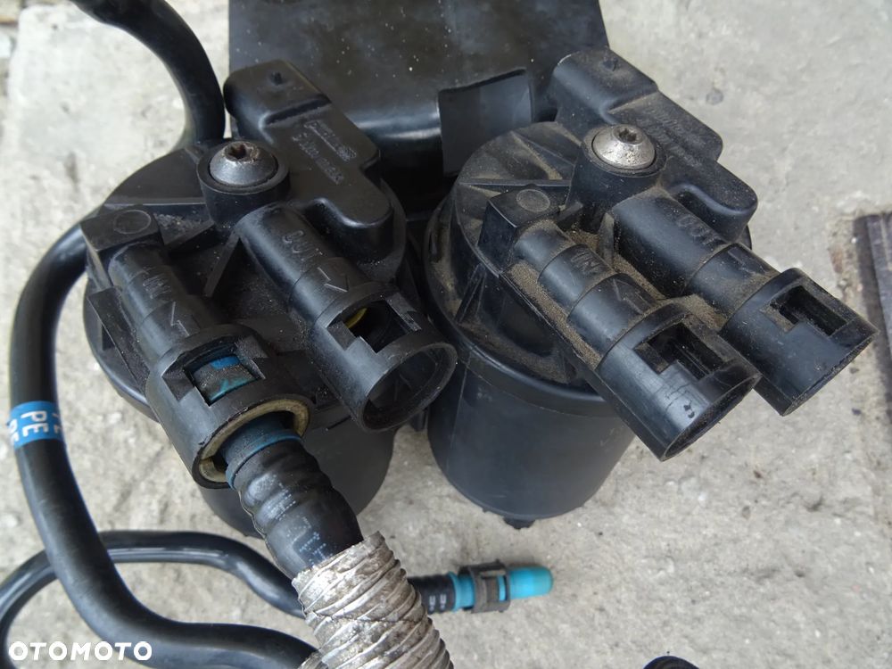 FILTR OBUDOWA FILTRA PALIWA OPEL VECTRA C SIGNUM ZAFIRA ASTRA 2,2D 3,0D - 10