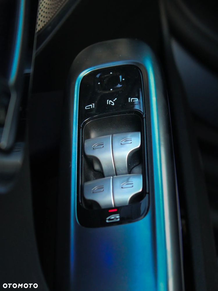 Mercedes-Benz Klasa C AMG 63 S E Performance PHEV 4-Matic - 19