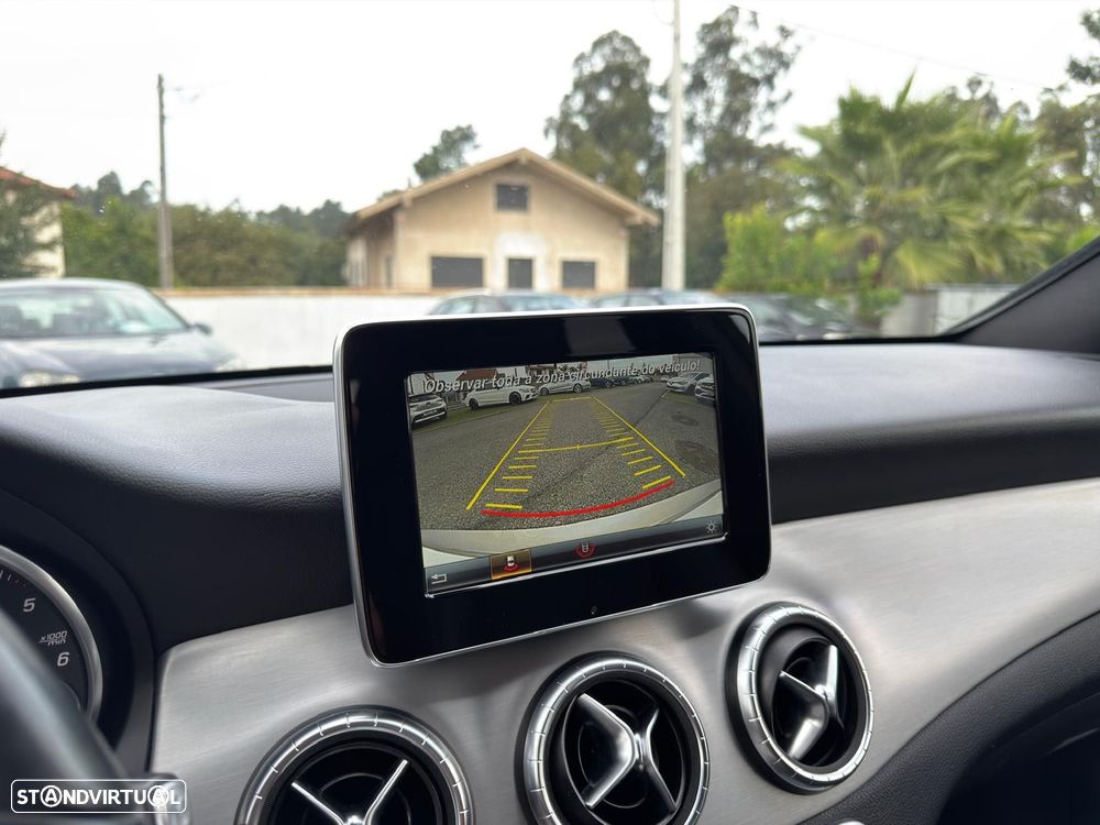 Mercedes-Benz CLA 180 d 7G-DCT AMG Line - 36
