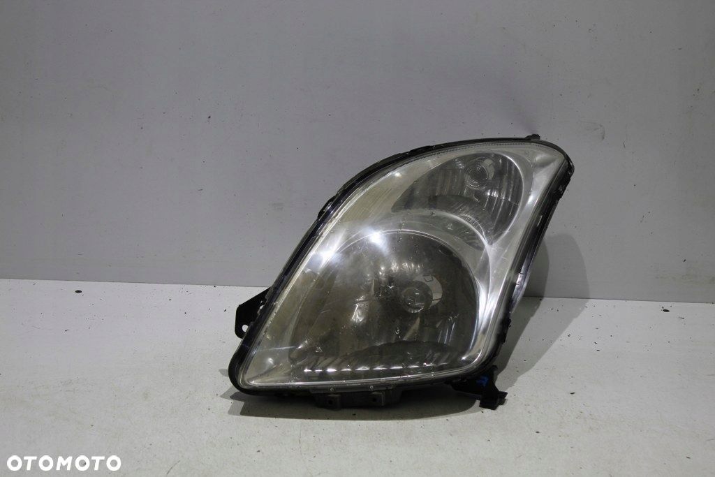 Suzuki Swift MK6 Lampa Przód Lewa Europa - 1