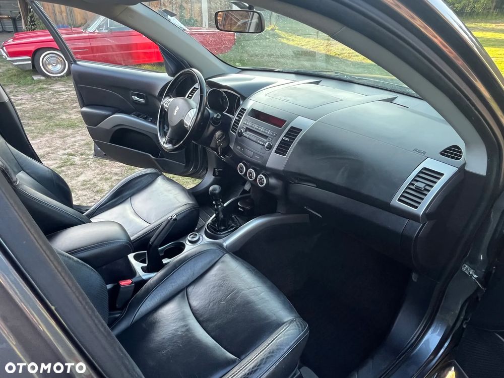 Peugeot 4007 HDI FAP 7-Sitzer Platinum - 37