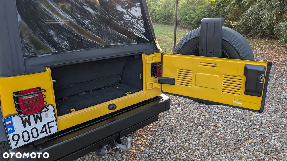 Jeep Wrangler - 36