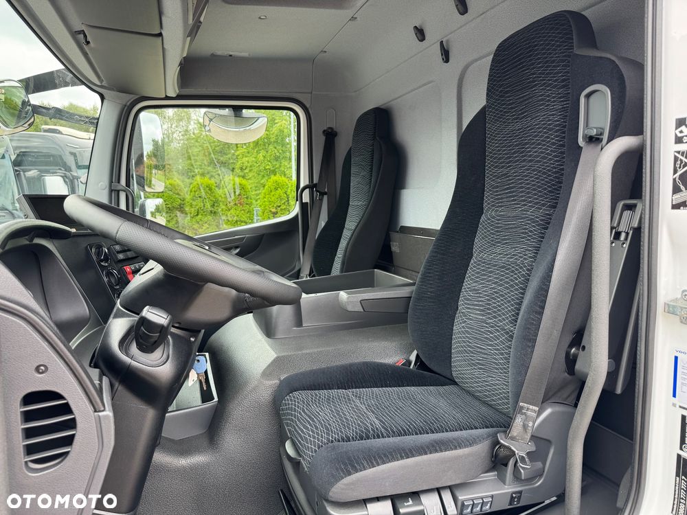 Mercedes-Benz ATEGO - 28